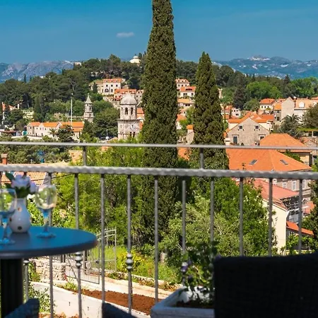 In With Sea View, Balcony, Air Conditioning, Wifi 4979-5 Appartement Cavtat