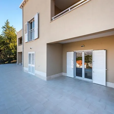 In With Sea View, Balcony, Air Conditioning, Wifi 4979-5 شقة تْسافتات